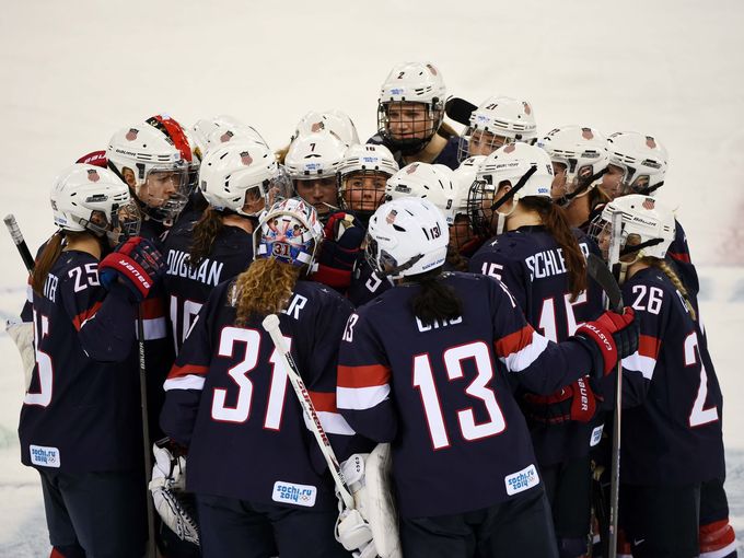 1392650080010-USP-Olympics--Ice-Hockey-Women-s-Semifinals-USA-vs